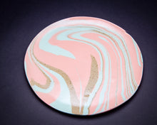 Load image into Gallery viewer, Decorative Plate
