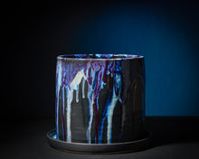 Load image into Gallery viewer, 8.5&quot; Black &amp; Blue Planter
